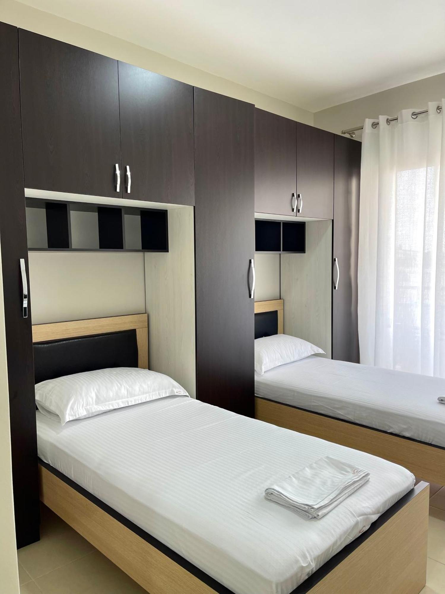 Ki Apartment Durrës Buitenkant foto