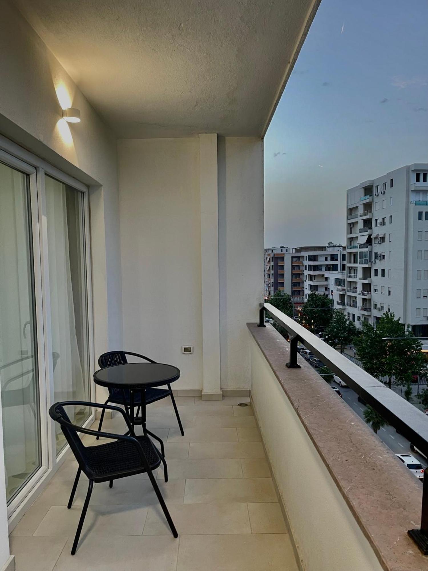 Ki Apartment Durrës Buitenkant foto